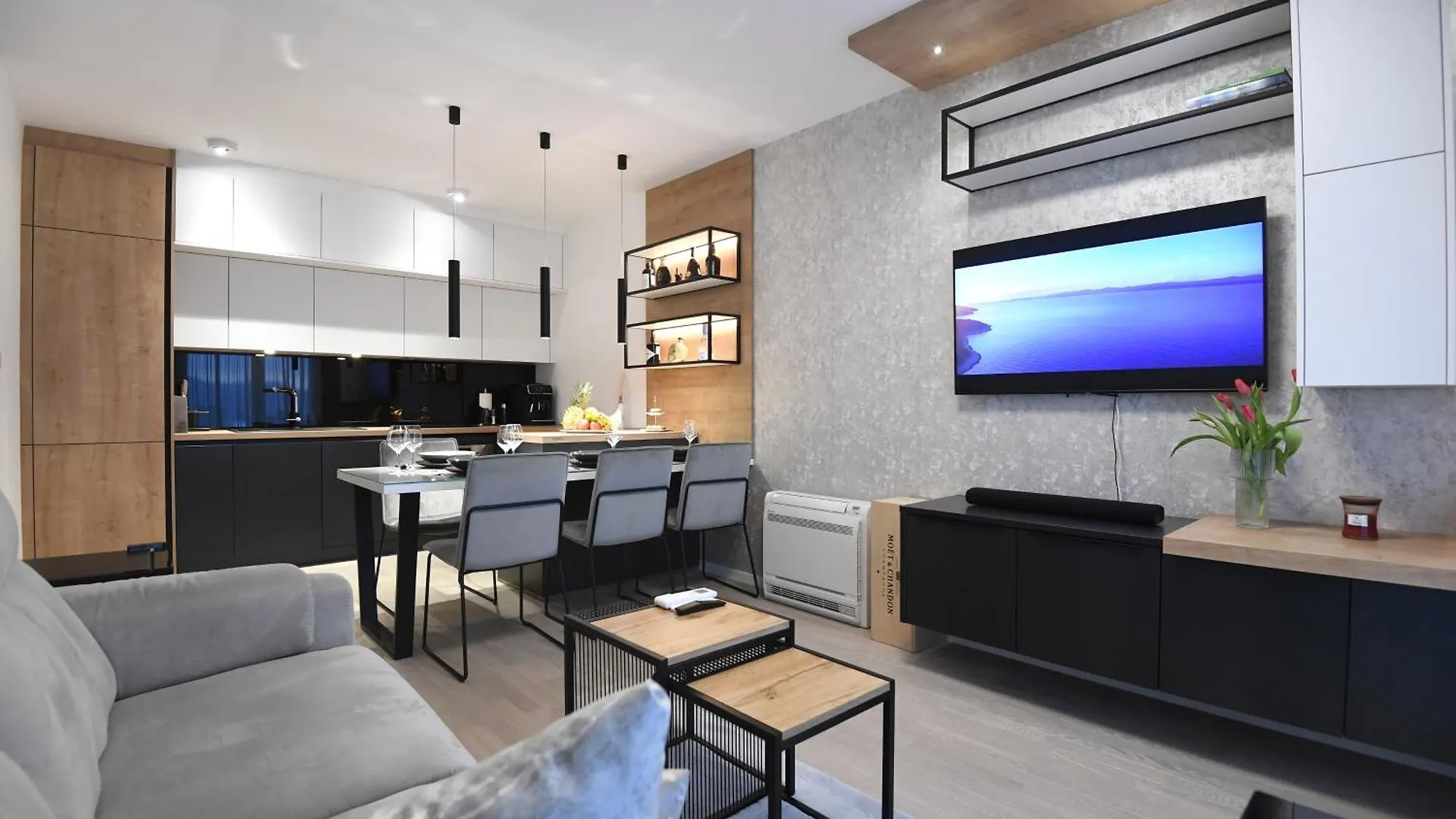 K&P - Zadar Luxurious Retreat - Brand New !! contacts